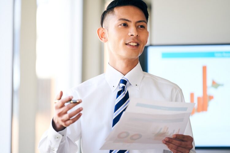 人前でうまく話せない人におすすめの対処法