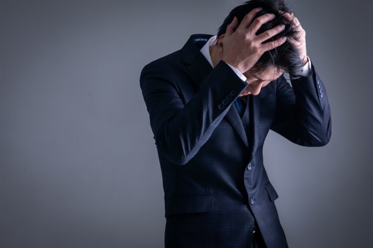 さげまんの彼女と付き合うデメリット