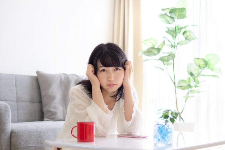 メンヘラ女を見抜くには？メンヘラの特徴