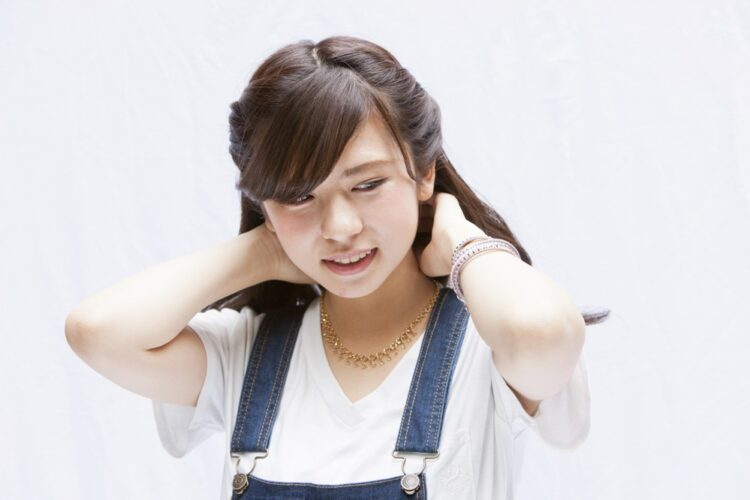 猫かぶり女とは？男性が押さえておくべき特徴