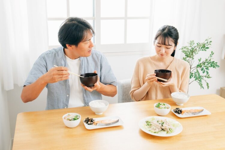 彼女の手料理がイマイチだったときのNGリアクション