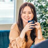 人妻と付き合うには？既婚女性の脈ありサインと口説き方のコツを紹介_サムネイル